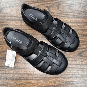 Kids size 2 sandals black with Velcro adjustability